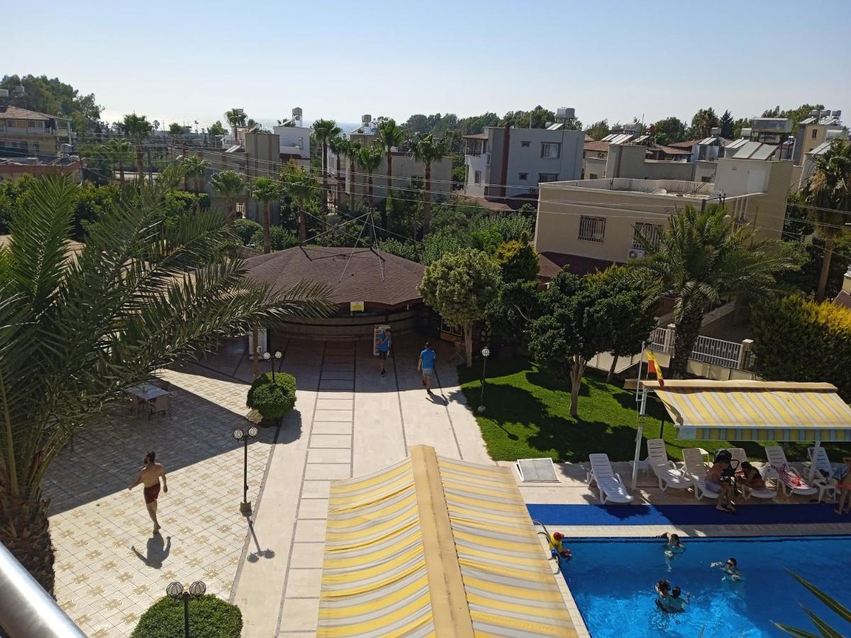 Gumus Hotel Arsuz Esterno foto