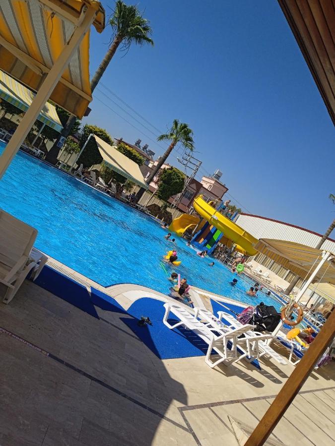 Gumus Hotel Arsuz Esterno foto